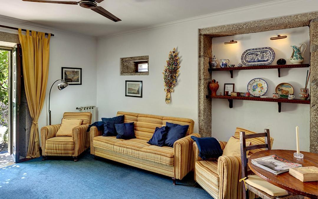 Hotel Casa De Abbades à Gandra  Extérieur photo